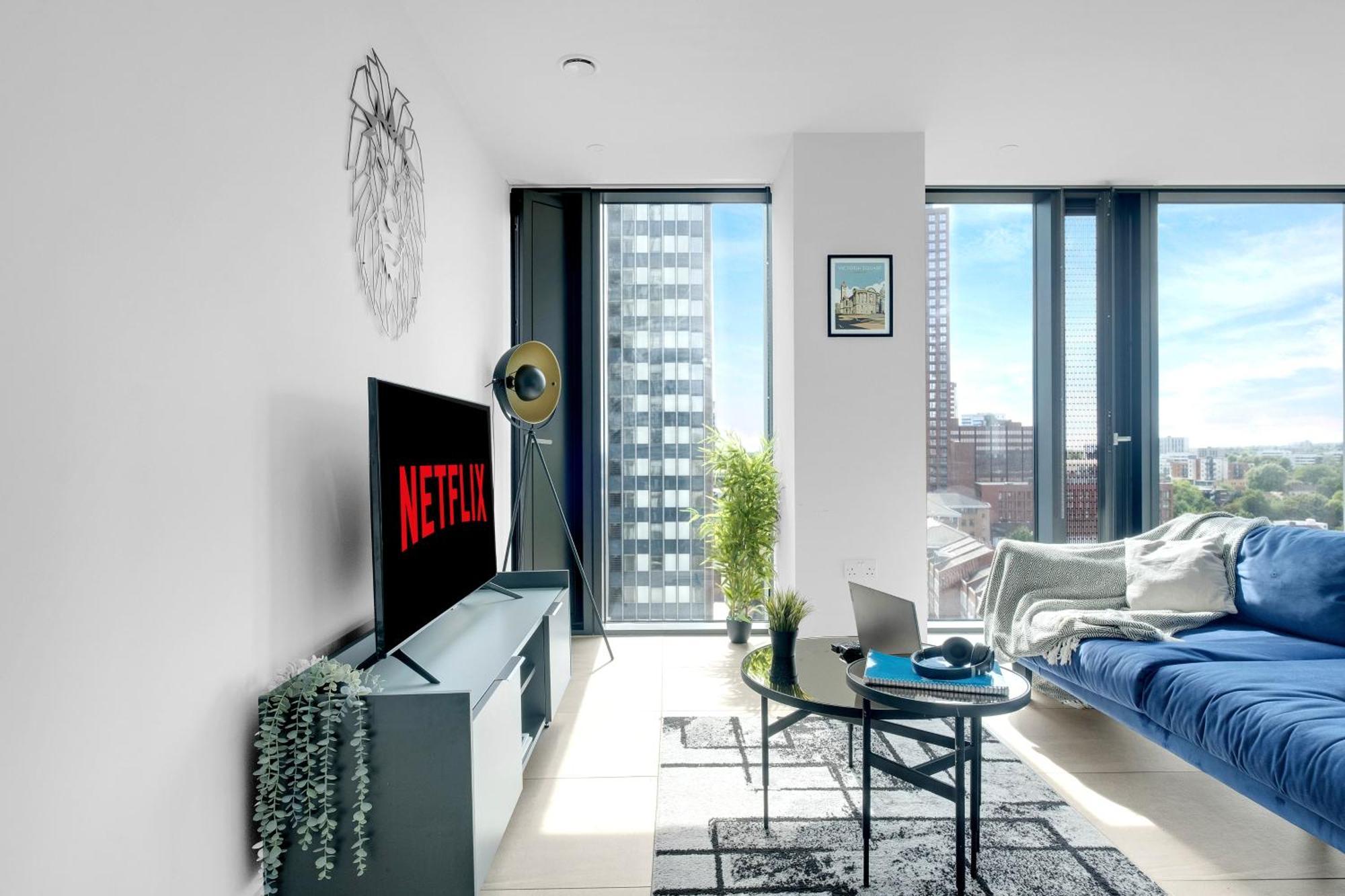 Mercian Luxury Serviced Apartments- Birmingham City Centre - Your Perfect Stay - Gym Rooftop Terrace Cinema Room Exterior photo